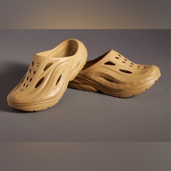 HOKA ONE ONE Ora Recovery Mules - Picture 2 of 16